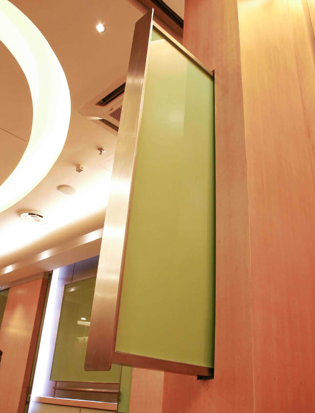 hong leong bank 17
